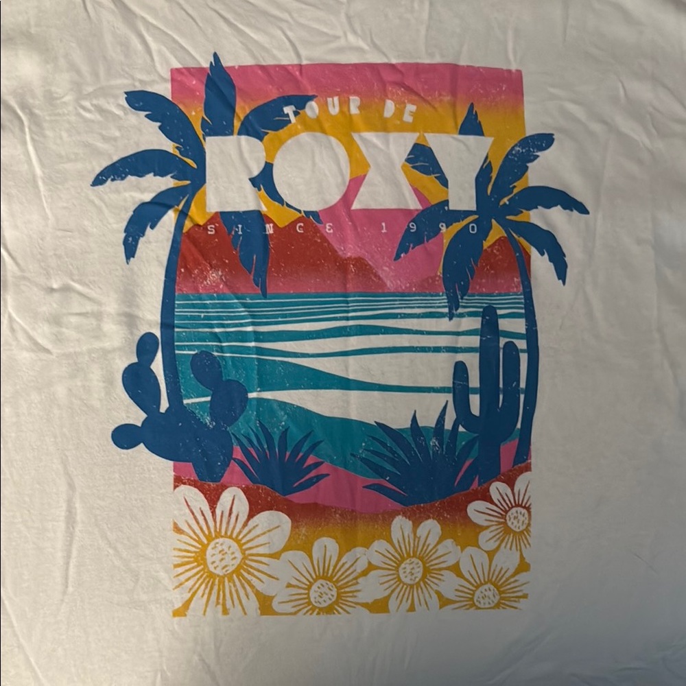 Roxy Graphic Tee with Tropical Design